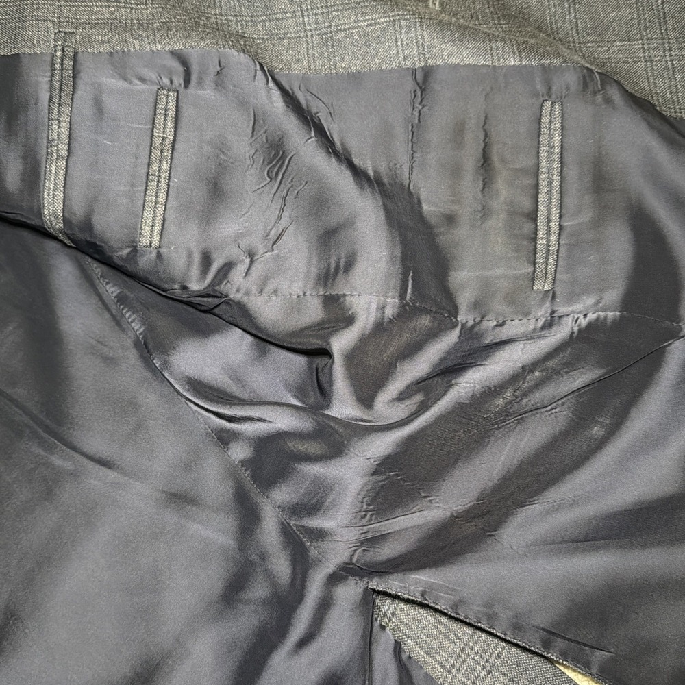 Jos A Bank Blazer Mens 38R Gray‎ Silk Wool Tailored Traveler's Collection Blazer - Picture 6 of 10